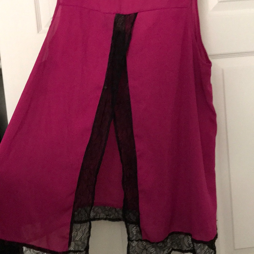 Top - Picture 2 of 2